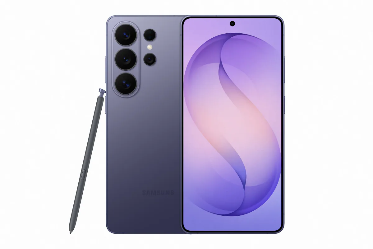 Samsung Galaxy S26 Ultra in Cobalt Violet